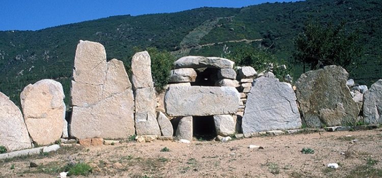 Гробницы гигантов на Сардинии - описание главной достопримечательности острова